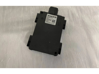 Датчик слепых зон 31451213, G2611   Volvo XC90