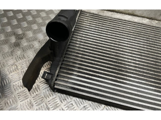 Интеркулер Jaguar XJ X351