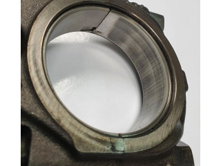  Поршень с шатуном  085190  Volvo V50  