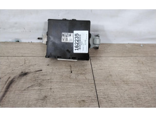 Pojistková skříňka Řídící jednotka BSM 310383NA0B, 310383NA0B Nissan Leaf I (ZE0) 2012