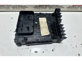 Блок предохранителей Audi Q3 8U