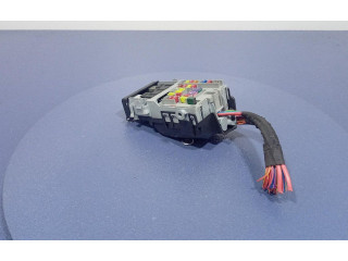 Pojistková skříňka 13222786, 13222786 Opel Zafira C 2015