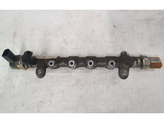 Vstřikovací lišta 03L130089P, 4W0000103 Volkswagen Caddy CFHC