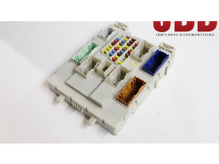 Блок предохранителей 2506087 Ford Kuga II