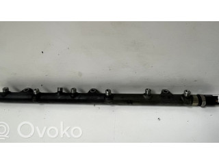Vstřikovací lišta 0445216002 BMW 5 E39 pro naftový motor 2.5