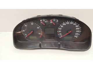 Přístrojová deska Volkswagen PASSAT B5 1997 3B0920822A