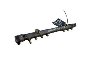 Топливная рампа 31259011, 006884L5   Volvo V70  