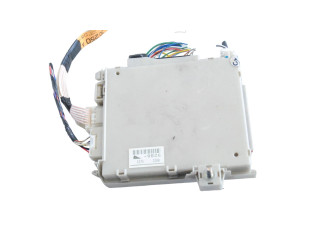 Pojistková skříňka 8267030250 Lexus GS 300 350 430 450H 2010