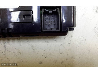 Экран/ дисплей / маленький экран