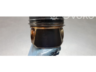 Поршень DDY 04L107065AM001, 03L105401A Skoda Octavia Mk3 (5E)