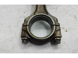  Поршень с шатуном    Maserati Quattroporte  