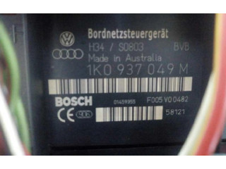 Блок предохранителей 1K0937049M, 1K0937049M Volkswagen Golf Plus