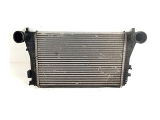 Интеркулер  1K0145803T, 3C0145805F   Volkswagen Touran I 