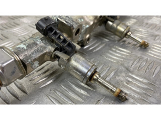 Топливная рампа Infiniti QX80 5.6 для двигателя VK56VD