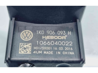 Блок комфорта 1K0906093H Skoda Fabia Mk3 (NJ)