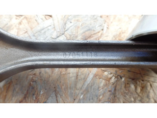 Поршень с шатуном RNA07, 07051118 Honda FR-V для бензинового / Газ двигателя 1.8