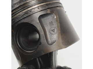 Píst 8340E Mercedes-Benz GL X164