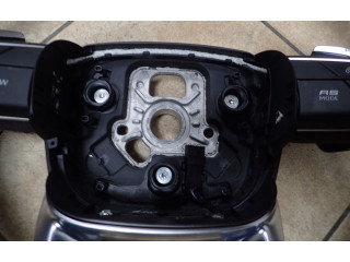 Руль Audi Q8  2018 -  года 4M8      