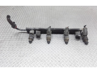 Комплект форсунок MR988977 Mitsubishi Colt