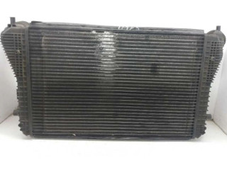 Интеркулер  1K0145803T   Skoda Octavia Mk2 (1Z) 