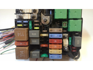 Pojistková skříňka 9804848580 Opel Combo E 2020