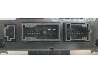 Блок управления климат-контролем 2048300590   Mercedes-Benz GLK (X204)