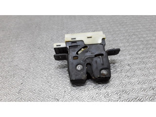 Замок задней крышки