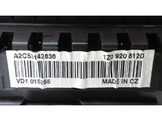 Přístrojová deska Skoda Octavia Mk2 (1Z) 2007 1Z0920812D, A2C53142846