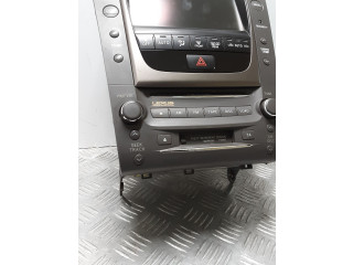 Радио/ проигрыватель CD/DVD / навигация