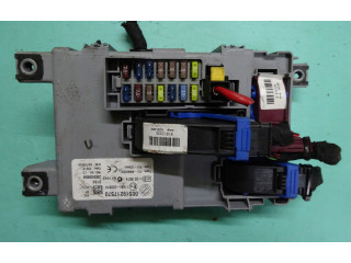 Блок предохранителей 00519217570 Opel Combo D