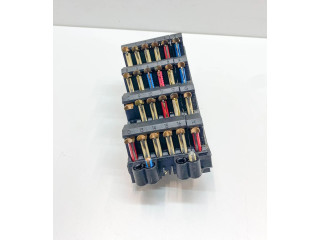 Pojistková skříňka A1295450001, 10400378830 Mercedes-Benz SL R129 1991