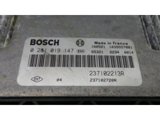 Блок управления двигателя 237102213R Dacia Dokker