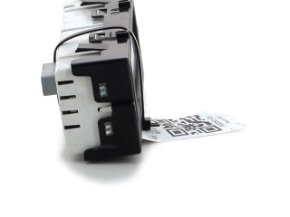 Дисплей    280346458R, R1-0420U   Renault Trafic I