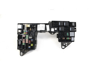 Блок предохранителей 8X2T14A003AA, AX2314290AHA Jaguar XF X250