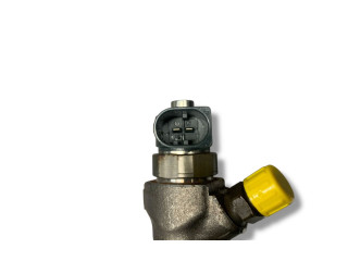 Форсунка 04L130277AC    Skoda Yeti (5L)  DFSA 