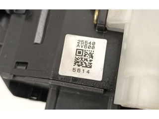 Ручка стеклоочистителей 25540AV600, 25560BN864 Nissan Almera Tino