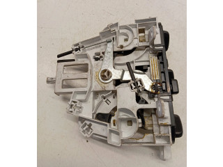 Блок управления климат-контролем    Mazda 323 F