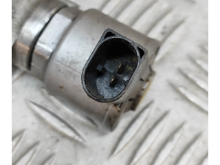 Топливная рампа 04L130089E, 04L130764   Audi A1   для двигателя CFHB