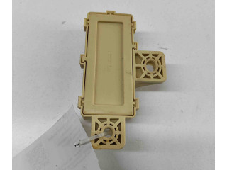 Блок предохранителей 91940J7010   KIA Xceed    