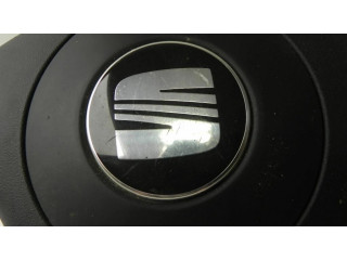 Подушка безопасности водителя 6L0880201, M1672 Seat Ibiza III (6L)