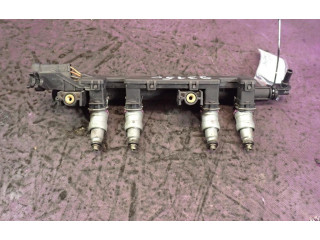 Топливная рампа 8200365996, 8200365996 Renault Clio III