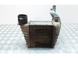 Интеркулер 1J0145805D Audi A3 S3 8L