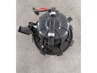 Вентилятор печки    BEHR, 8K1820021C   Audi Q5 SQ5