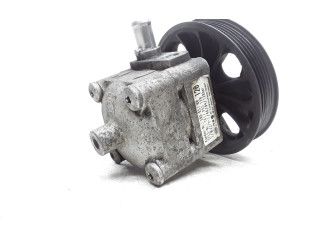 Насос усилителя руля 30665100, 7617955120   Volvo V70