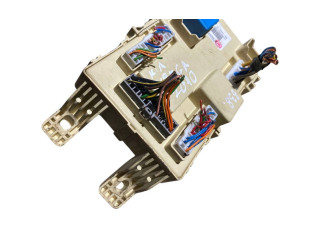 Блок предохранителей 919501J011   KIA Venga    