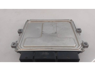 Блок управления двигателя 237102982S, 237105499R   Renault Clio IV