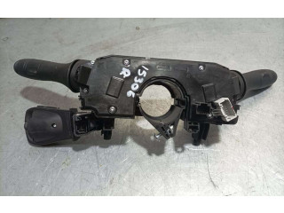 Ручка стеклоочистителей 255670975R, 10508388 Dacia Sandero