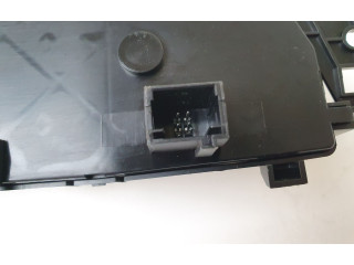 Блок управления климат-контролем 98081718ZD Opel Combo E