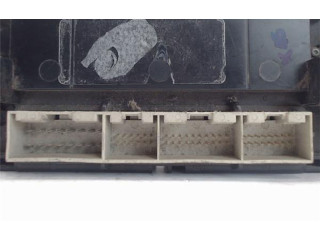 Блок управления климат-контролем    Skoda Octavia Mk1 (1U)