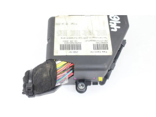 Pojistková skříňka Řídící jednotka BSM 8N0970165E   Audi TT Mk1 2002